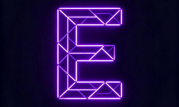 E数据电竞数据平台品牌标识，霓虹紫色几何线条构成字母E造型，深色背景衬托科技感
